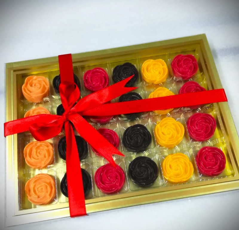 Gül Çikolata Özel