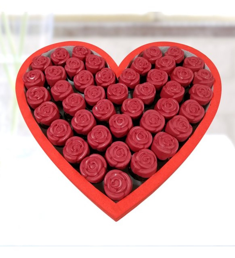 Kırmızı Gül Kutusu